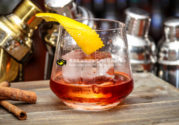 調酒培訓學校零基礎的人可以去嗎?