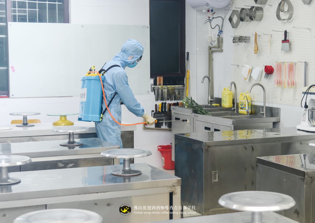 佛山展翅學(xué)院已進(jìn)行清潔消毒,歡迎到校參觀